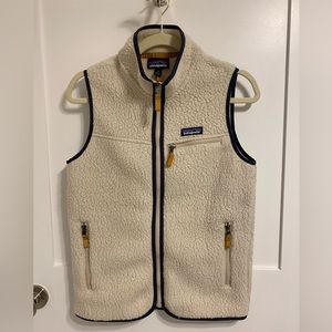 Women’s Patagonia retro pile vest
